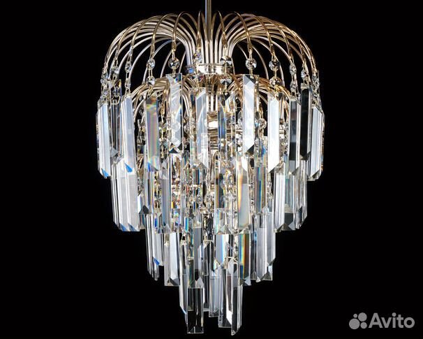 Хрустальная люстра 
