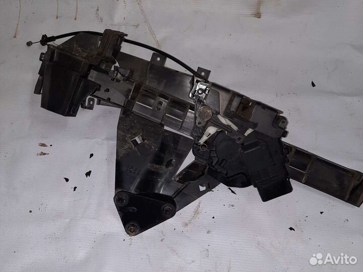 Замок передней правой двери Ford c-max