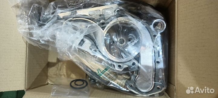 Помпа водяная Toyota LC (100,200) - (4,7-2uzfe)