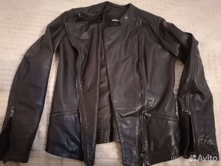 Кожаная куртка 42 размер