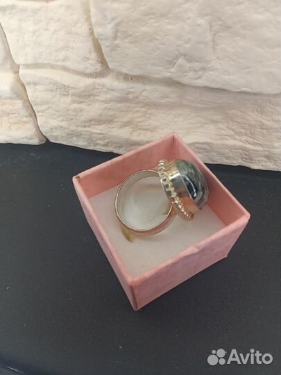 Серебряное кольцо с агатом