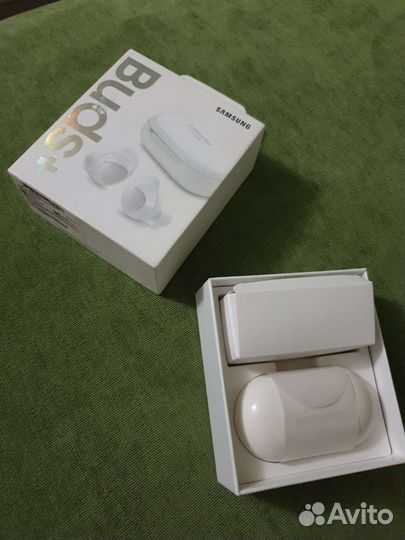 Беспроводные наушники Samsung buds plus