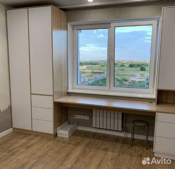 Шкаф