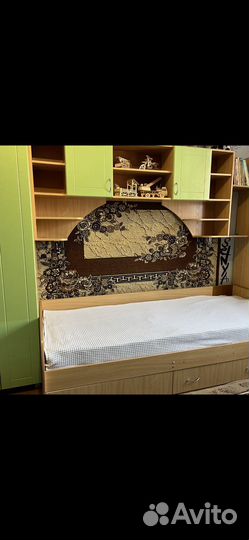 Кровать подростковая