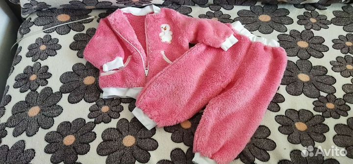 Новые костюмы для девочки 86-92