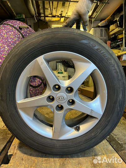 Yokohama BluEarth AE50 215/65 R17 99V