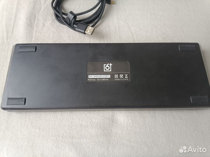 Игровая механическая клавиатура GK61