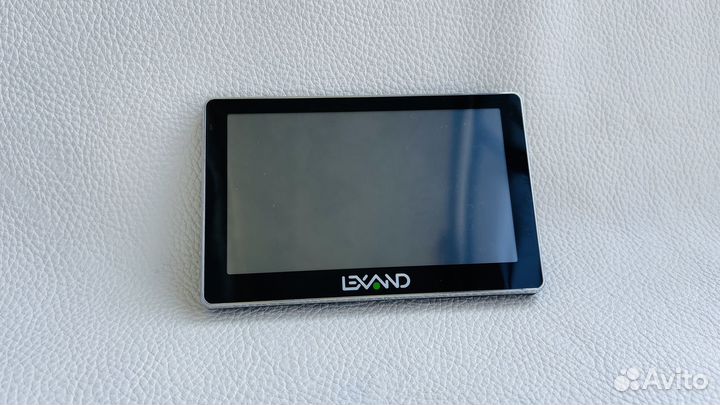 Навигатор Lexand ST-5350
