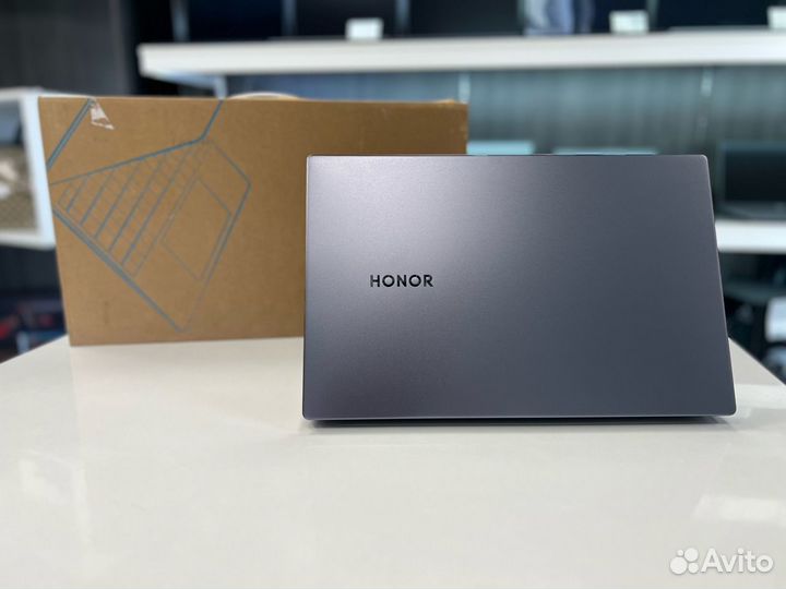 Ноутбук Honor X15/ Intel Core i3/ DDR4-8Gb/ SSD-25