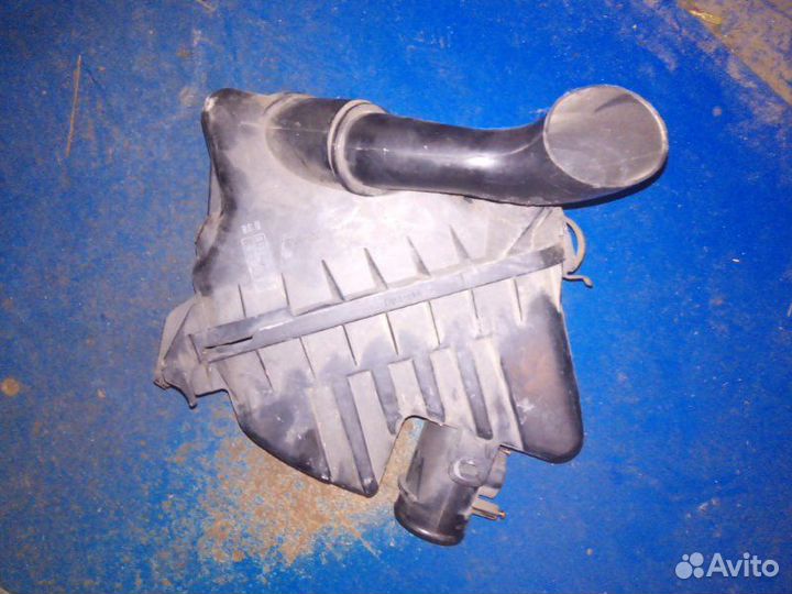 Корпус воздушного фильтра Toyota Probox NLP51