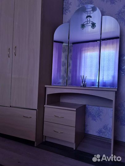 Спальный гарнитур бу