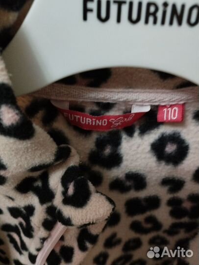 Кофта для девочки 110 р