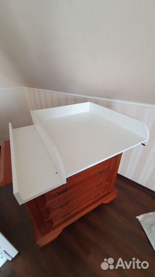 Пеленальная доска на комод