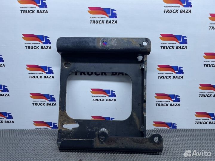 81155025361 Кронштейн глушителя