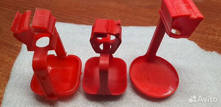 Каплеуловитель для поилок, капельная поилка