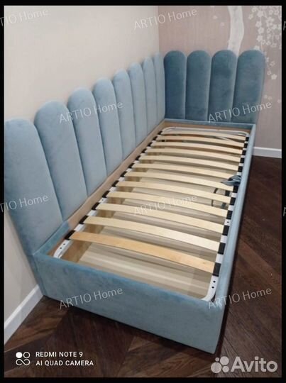 Детская кровать с мягкими бортиками