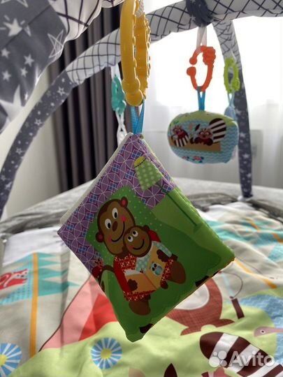 Развивающий детский игровой коврик-манеж Funkids