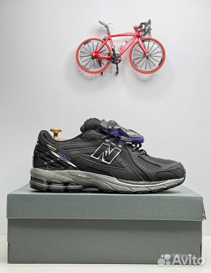 Кроссовки мужские new balance 1906r
