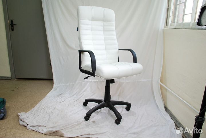 Компьютерное кресло