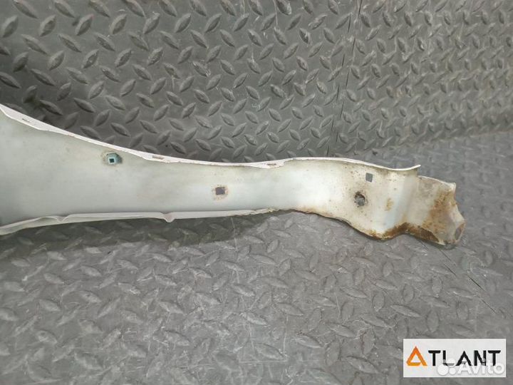 Крыло переднее левое toyota estima