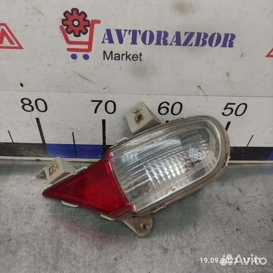 Фонарь противотуманный задний правый Mitsubishi