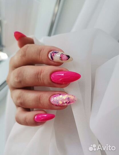 Мастер маникюра и педикюра