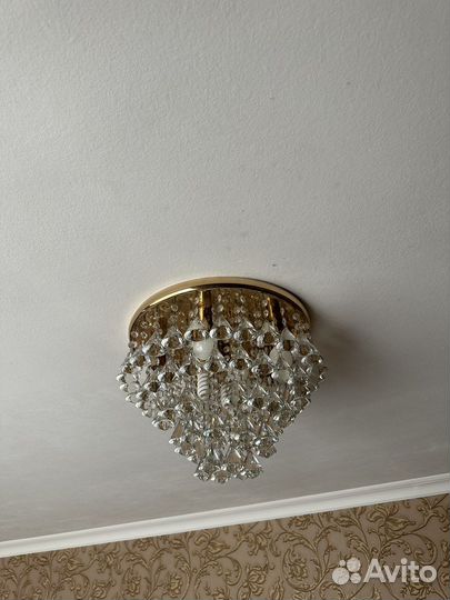 Светильник потолочный