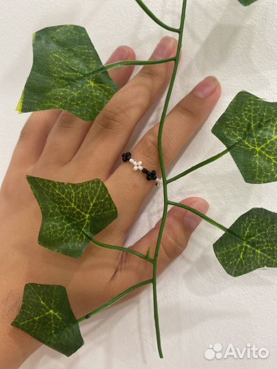 Кольцо из бисера