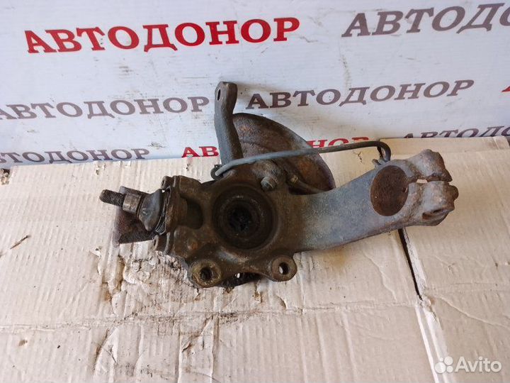 Поворотный кулак передний левый Volkswagen Sharan