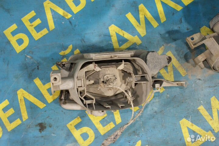 Противотуманная фара Mercedes-Benz W210