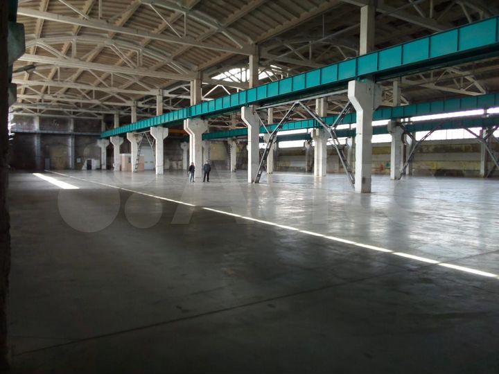 Здание, 5682 м²