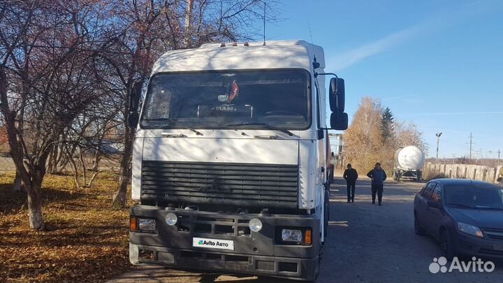 МАЗ 5440С9-520-030, 2010