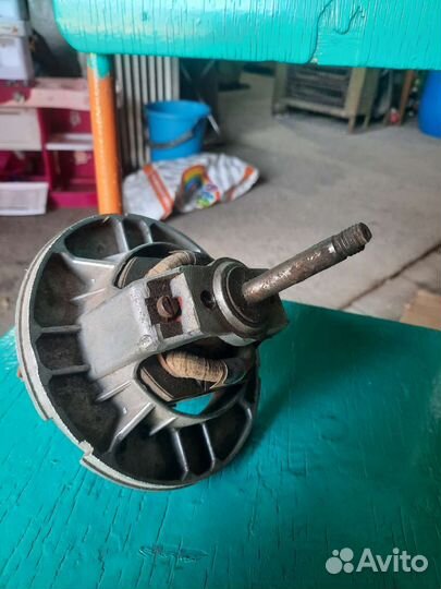 Электродвигатель 220в