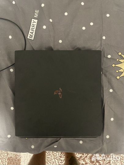 Sony PS4 pro 1tb