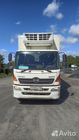 Hino 500 (Ranger), 2014