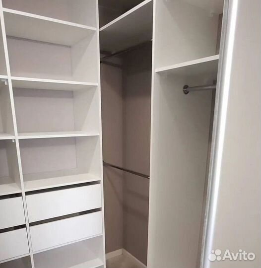 Гардеробный шкаф на заказ. Мебель на заказ