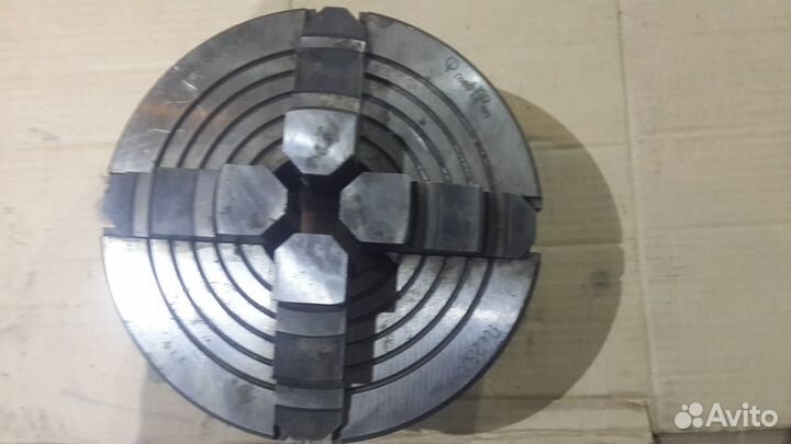 Патрон токарный