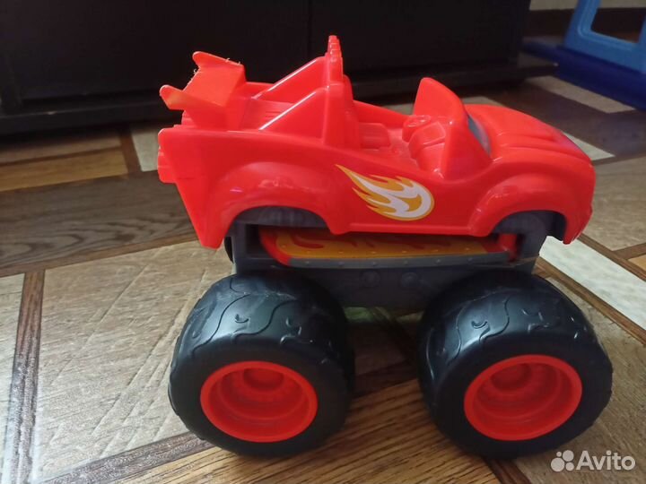 Вспыш и чудо машинки