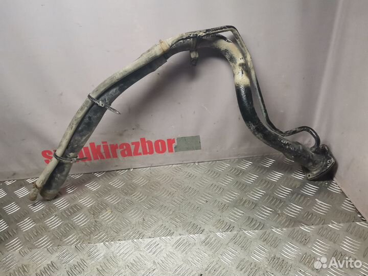 Горловина топливного бака Suzuki Liana 2005 г