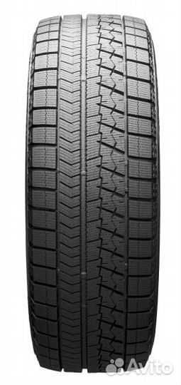 Bridgestone Blizzak VRX 215/50 R17 91S