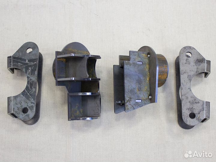 Кронштейны для установки военных мостов УАЗ Хантер