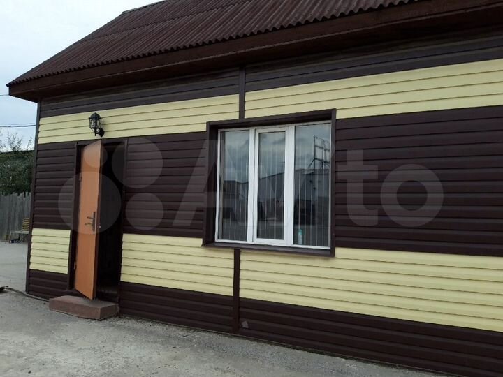 Помещение свободного назн.,190.3 м² с земельным уч