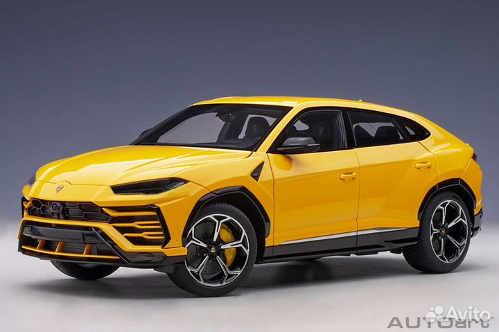 Lamborghini Urus Autoart 1:18