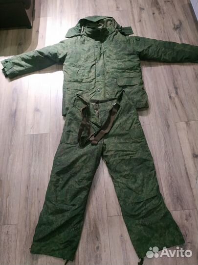 Зимний комплект военной формы новый 52 р