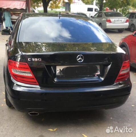 Продам задний бампер W204 реисталинг 2013г