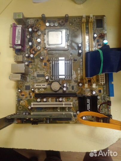 Материнская плата с процессором