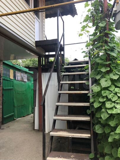 Дом 140 м² на участке 2,5 сот.