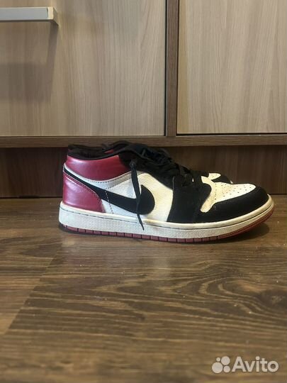 Кроссовки Nike Air jordan 1 low