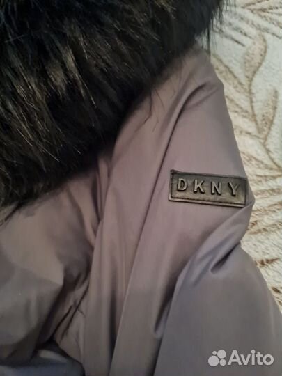 Пуховик женский dkny