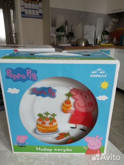 Набор посуды для детей. Свинка пеппа
